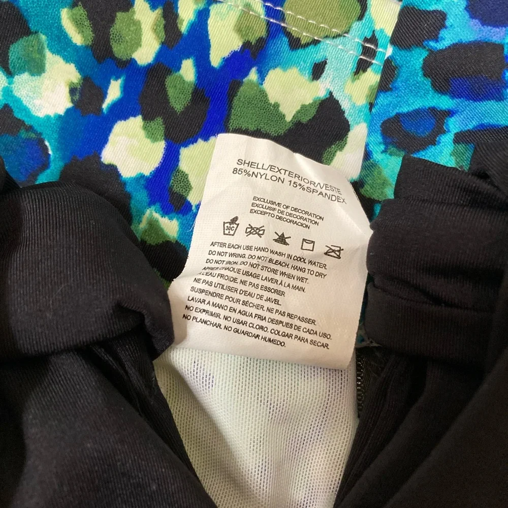 Island Escape | NWT Halter Leopard Tankini Swim Top - Picture 6 of 6